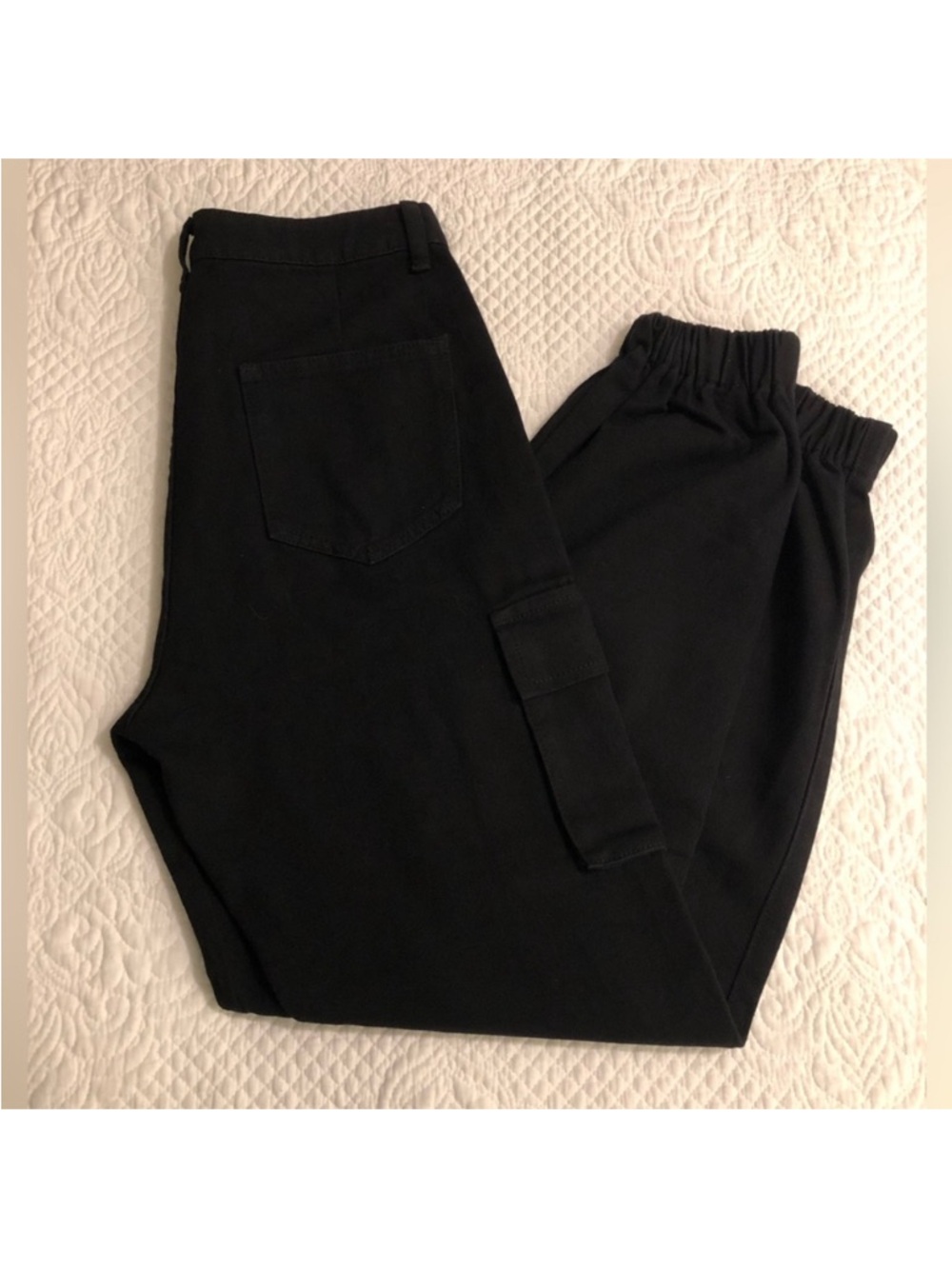SHEIN Black Cargo Pants